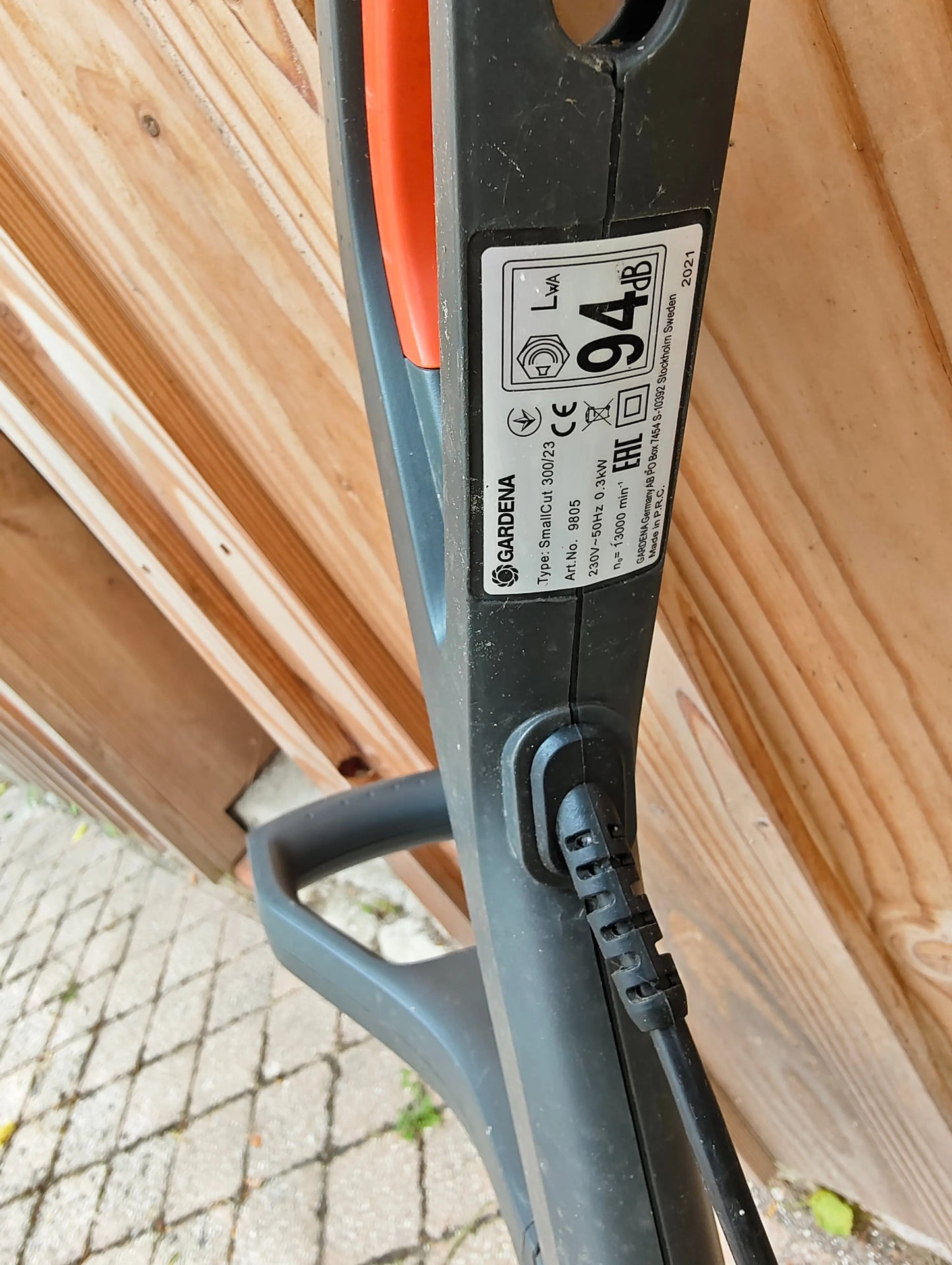 Coupe-bordures Coupe-bordures électrique Gardena SmallCut 300/23 gardena