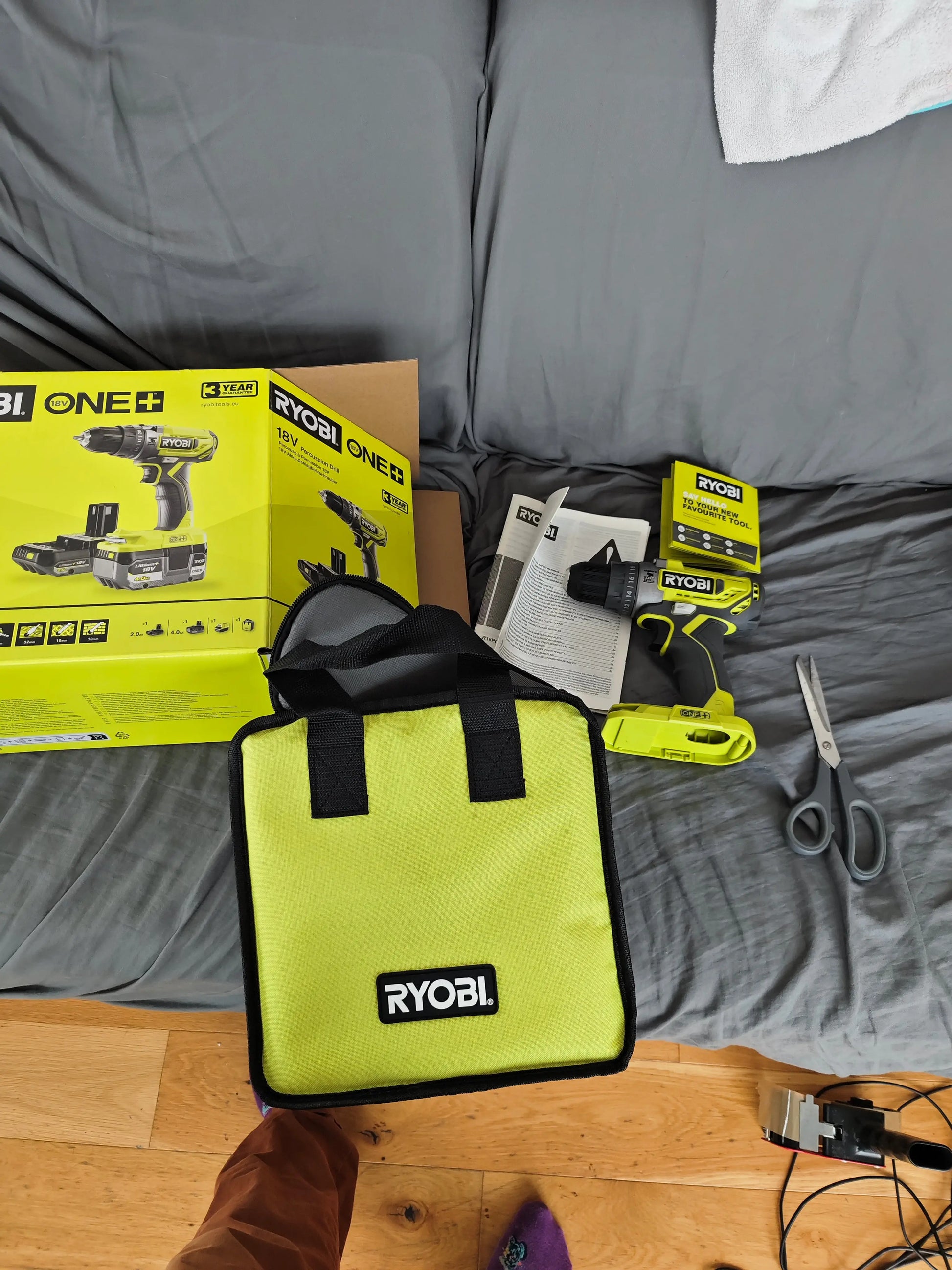 disqueuse Perceuse-visseuse à percussion RYOBI - R18PD2-242S - 18V One+ // pas de batterie   4892210204820 ryobi